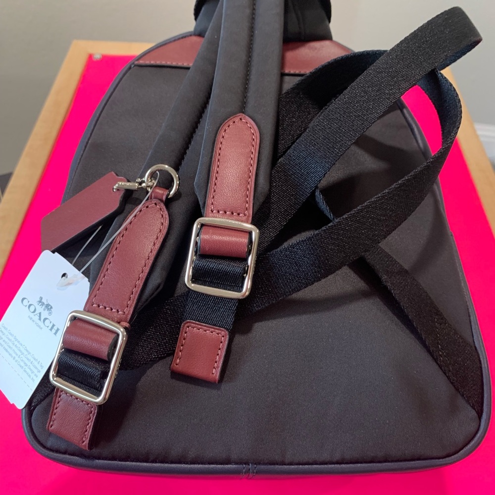 ✨ Coach Star Patchwork Denim Backpack ✨ - Picture 6 of 8